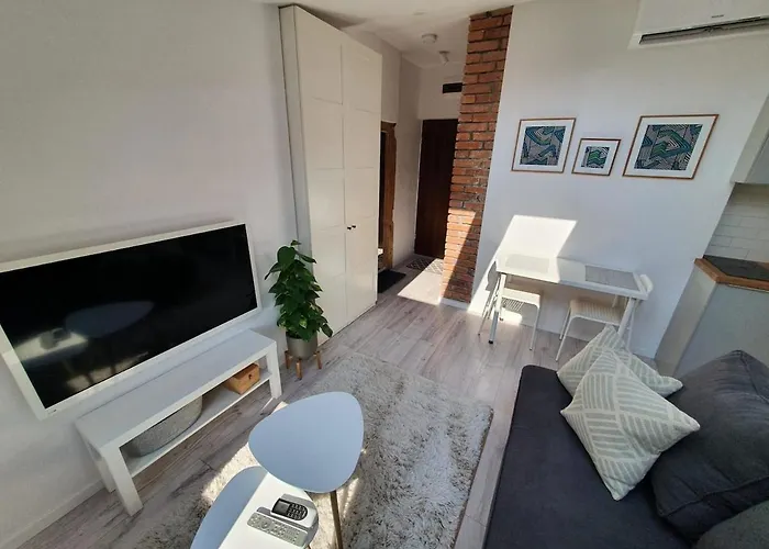 Stayinpoznan Koziolki View!! Air Conditioning, Internet, Tv, 4 Pietro - Brak Windy Poznan